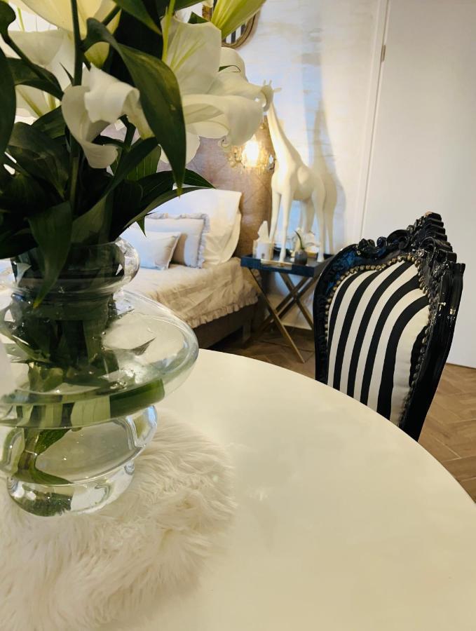 La Dolce Vita Luxury Apartments With Best Free Private Parking In City Center プーラ エクステリア 写真