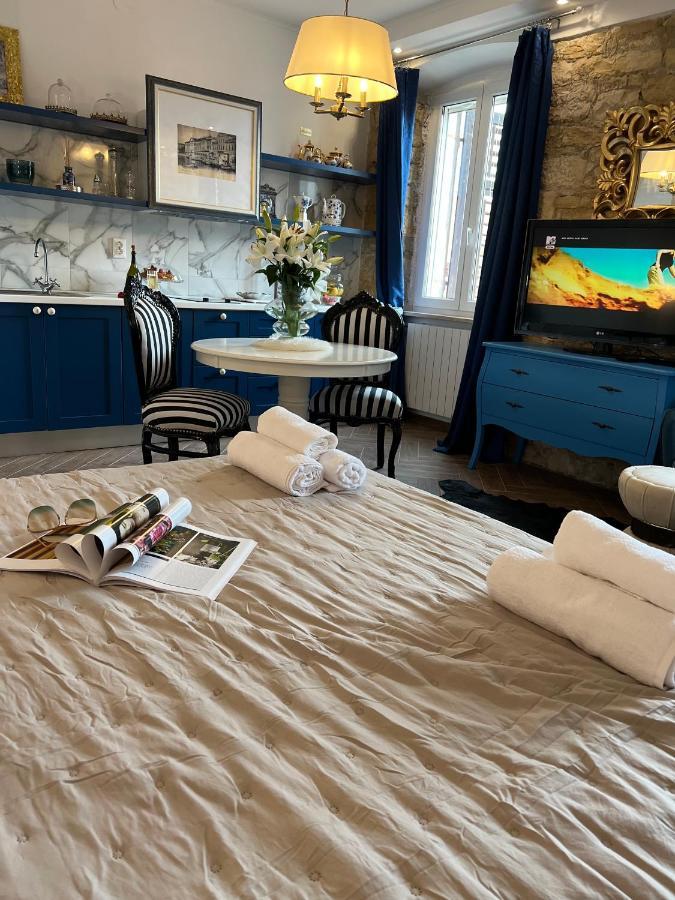 La Dolce Vita Luxury Apartments With Best Free Private Parking In City Center プーラ エクステリア 写真